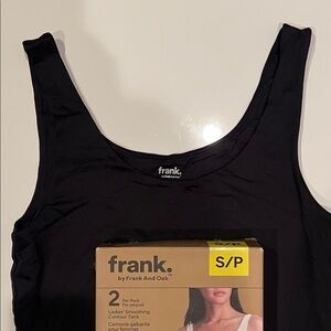 Frank & Oak 2 Pack Smoothing contour Tank Tops, double layer